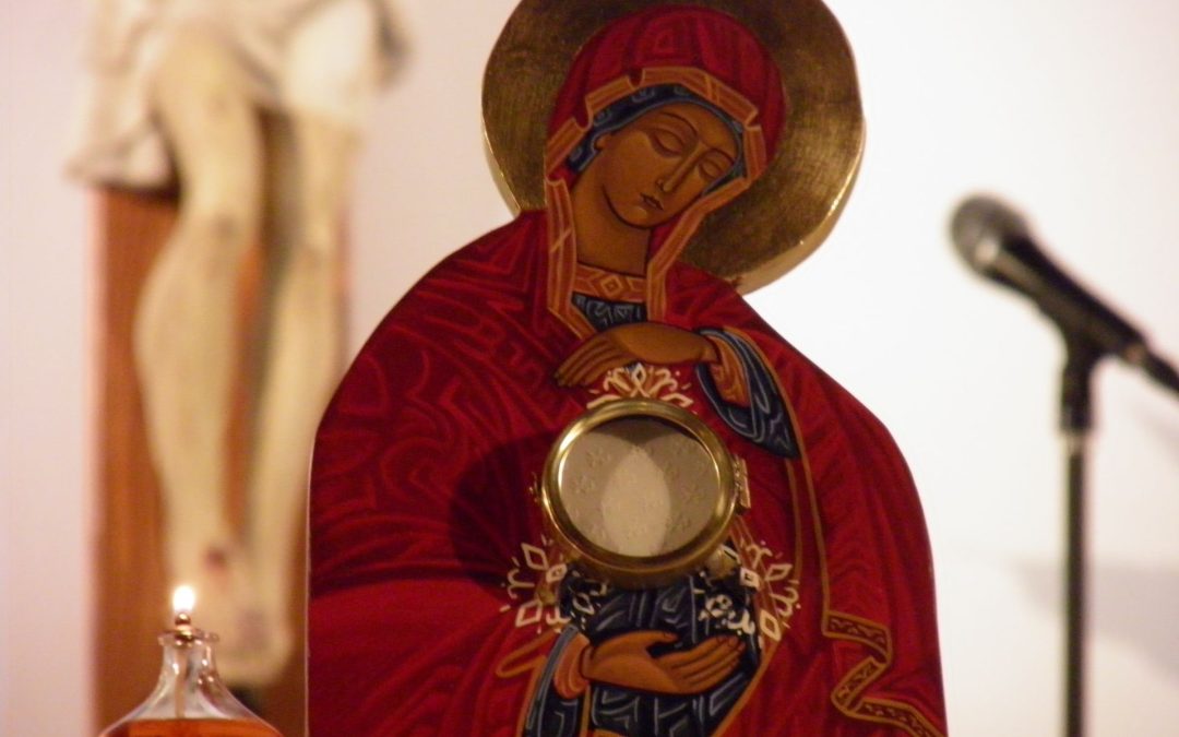 Maria, la “tutta bella”, modello della vita consacrata